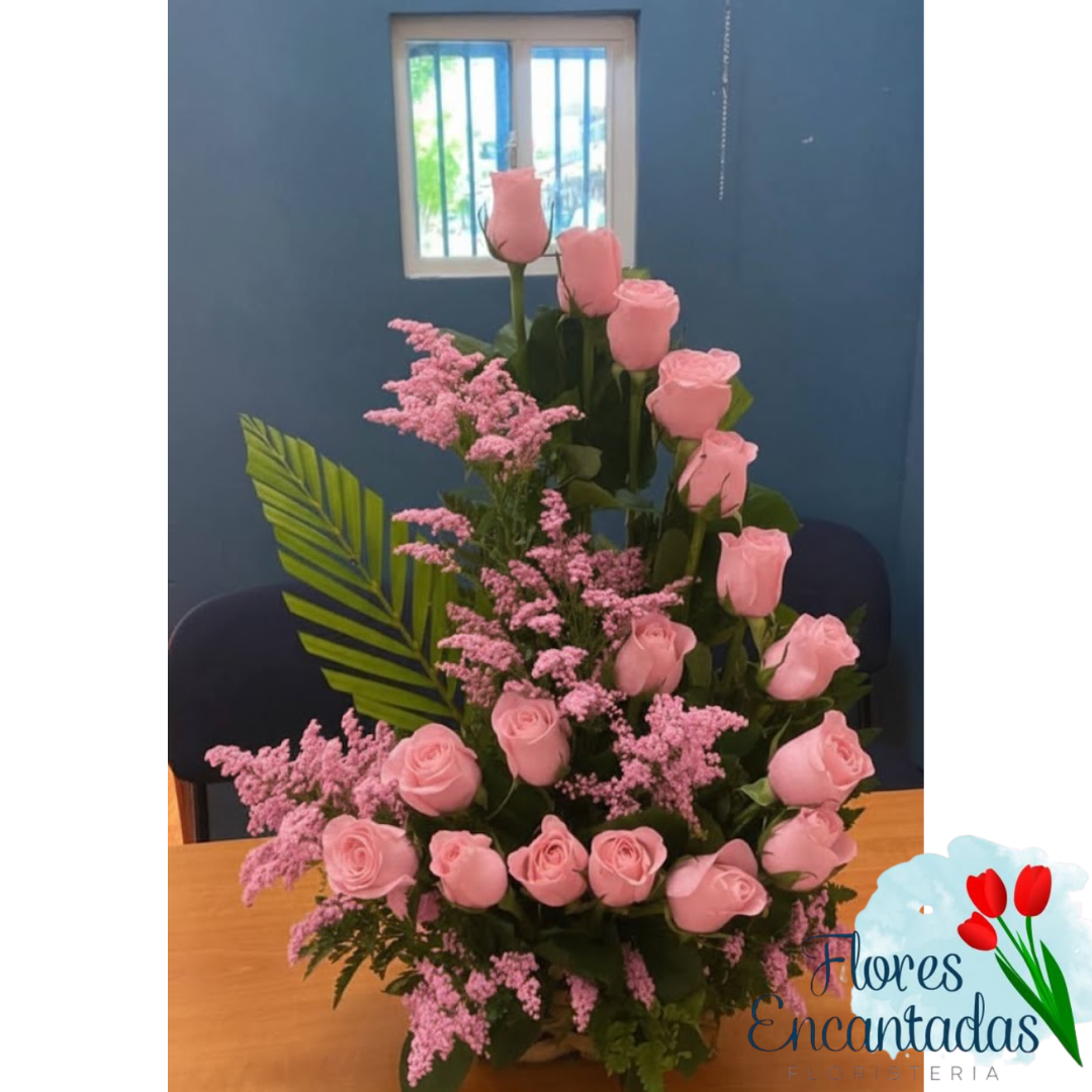 Arreglo con 18 Rosas rosadas