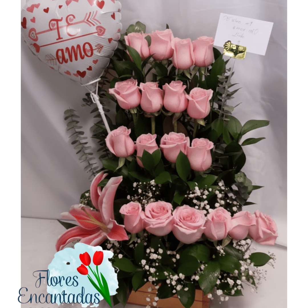 Arreglo Floral con Rosas Te Amo