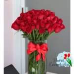 Jarrón con 12 Rosas Rojas